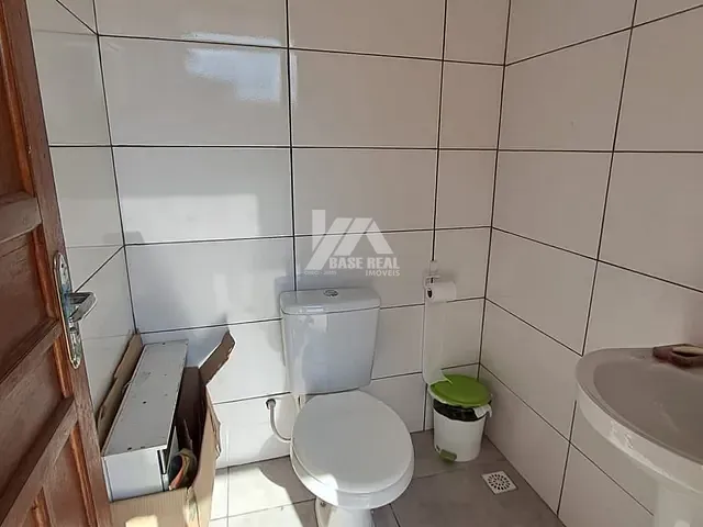 Galpão / Barracão com 800m², para alugar, no bairro Nova Rússia em Ponta Grossa