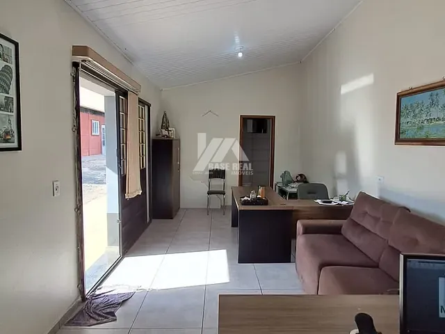 Galpão / Barracão com 800m², para alugar, no bairro Nova Rússia em Ponta Grossa