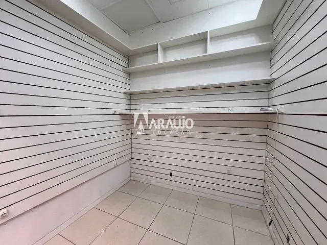 Box/Garagem para alugar, no bairro Centro em Itajaí