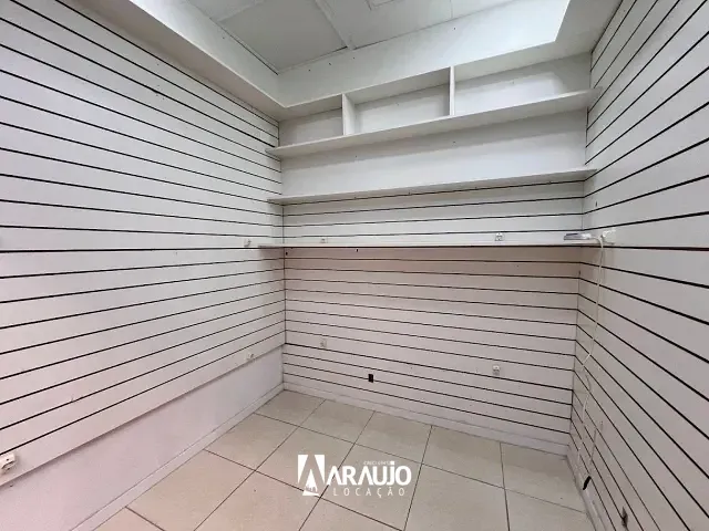 Box/Garagem para alugar, no bairro Centro em Itajaí