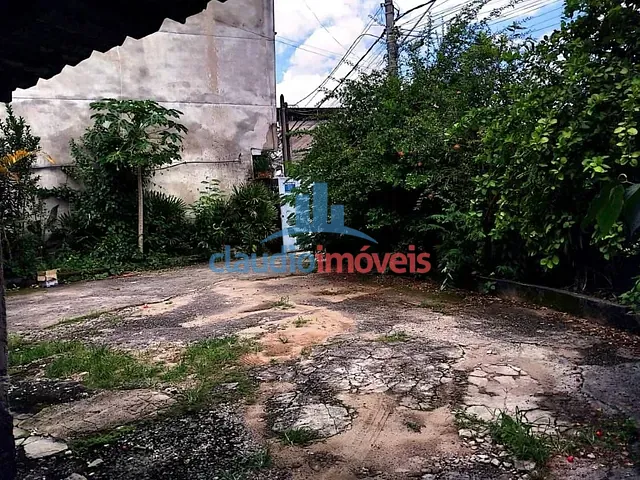 Box/Garagem para alugar, no bairro Saudade em Barra Mansa