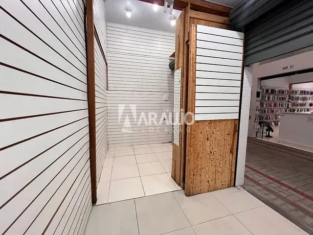 Box/Garagem para alugar, no bairro Centro em Itajaí