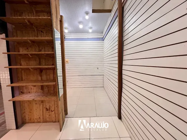 Box/Garagem para alugar, no bairro Centro em Itajaí