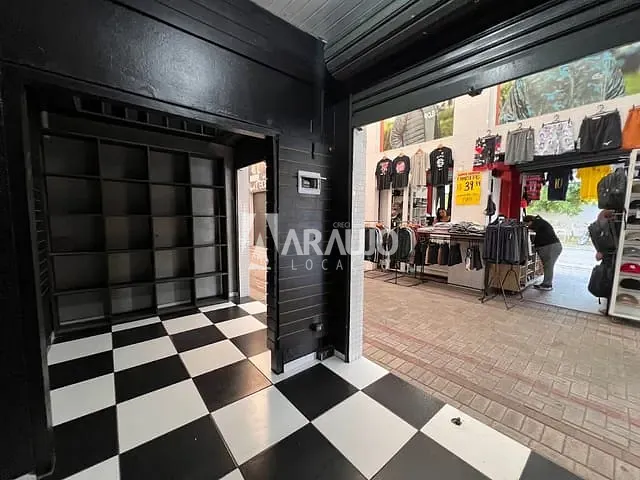 Box/Garagem para alugar, no bairro Centro em Itajaí
