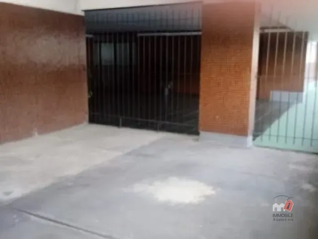 Box/Garagem à venda, no bairro Centro em Petrópolis