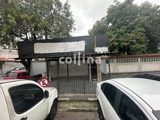 Box/Garagem para alugar, no bairro Conjunto Habitacional Presidente Castelo Branco em Carapicuíba
