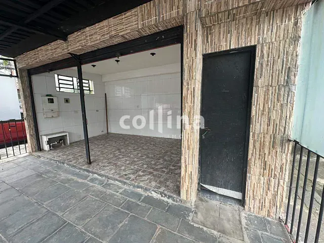 Box/Garagem para alugar, no bairro Conjunto Habitacional Presidente Castelo Branco em Carapicuíba