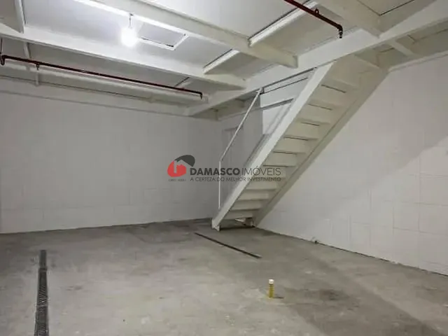 Box/Garagem com 256m², para alugar, no bairro Indianópolis em São Paulo