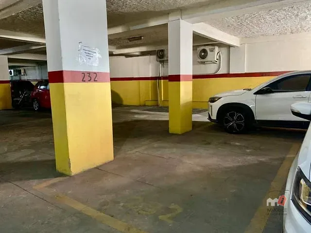 Box/Garagem à venda, no bairro Centro em Petrópolis