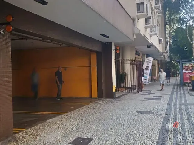 Box/Garagem à venda, no bairro Copacabana em Rio de Janeiro
