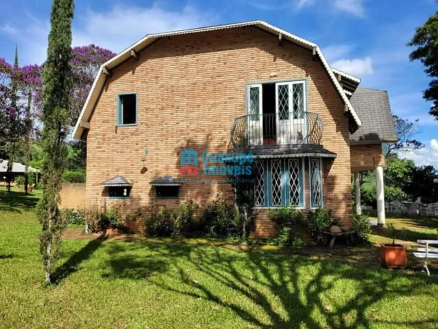 Haras com 5m² 2 quartos e 3 banheiros, à venda, no bairro Serrinha em GUAXUPÉ