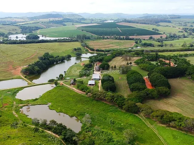 Haras com 2662000m² 16 quartos e 8 banheiros, à venda, no bairro Área Rural de Santo Antônio de Posse em Santo Antônio de Posse
