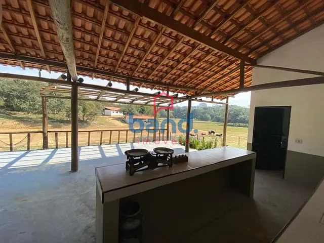 Haras com 65000m² 2 quartos e 5 banheiros, à venda, no bairro Palmital em Porto Feliz