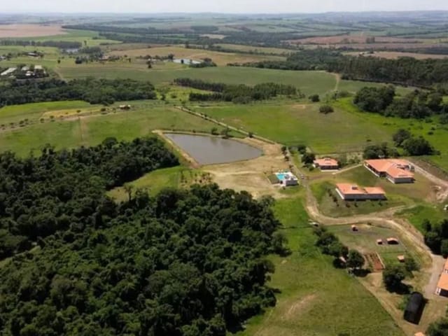 Haras com 798600m² 8 quartos e 9 banheiros, à venda, no bairro Campininha em Quadra