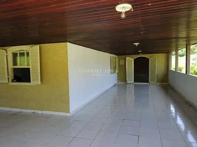 Haras com 168000m² 4 quartos e 4 banheiros, à venda, no bairro Centro em Piedade