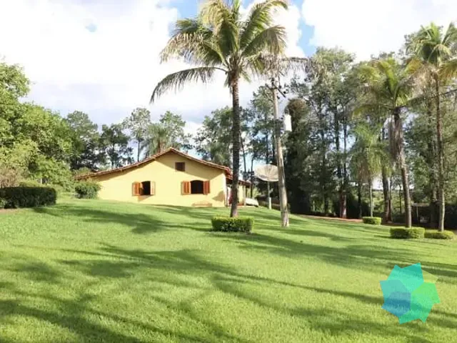 Haras com 809m² 3 quartos e 3 banheiros, à venda, no bairro Área Rural de Porto Feliz em Porto Feliz