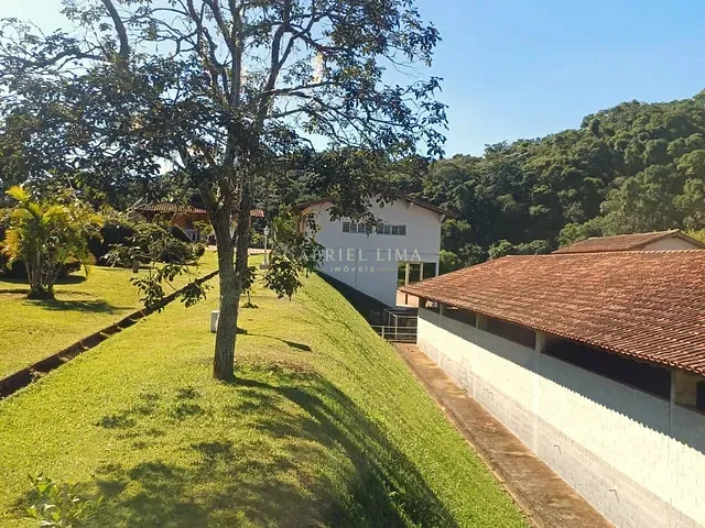 Haras com 91000m² 4 quartos e 3 banheiros, à venda, no bairro Pau Arcado em Campo Limpo Paulista