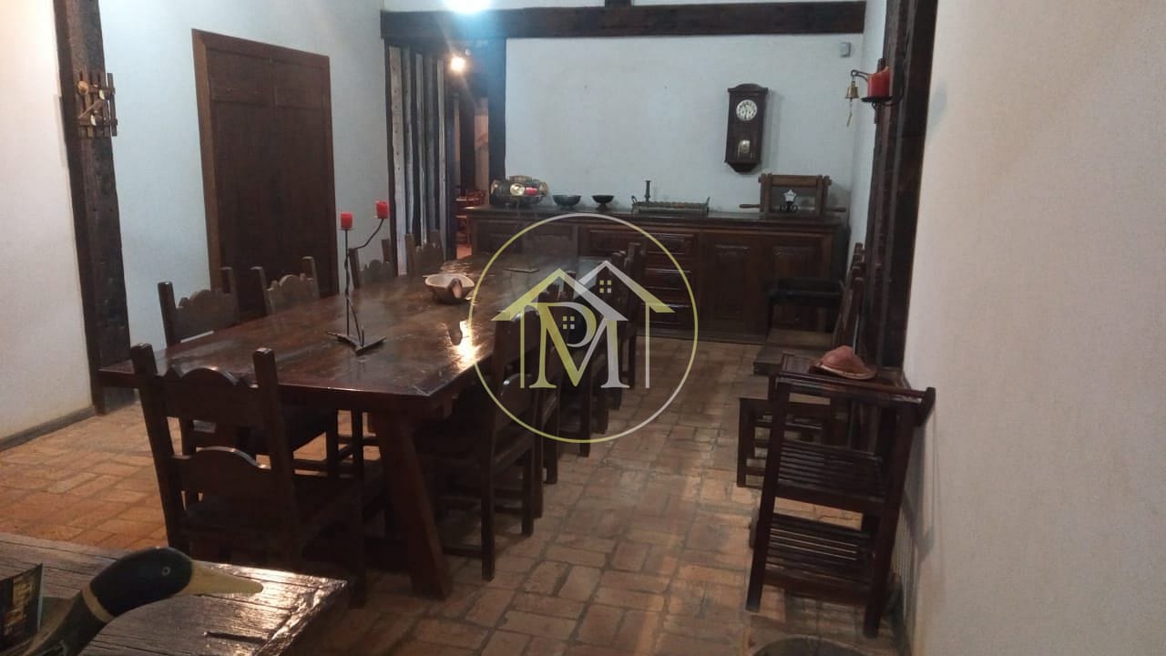 Fazenda à venda com 8 quartos, 10m² - Foto 10