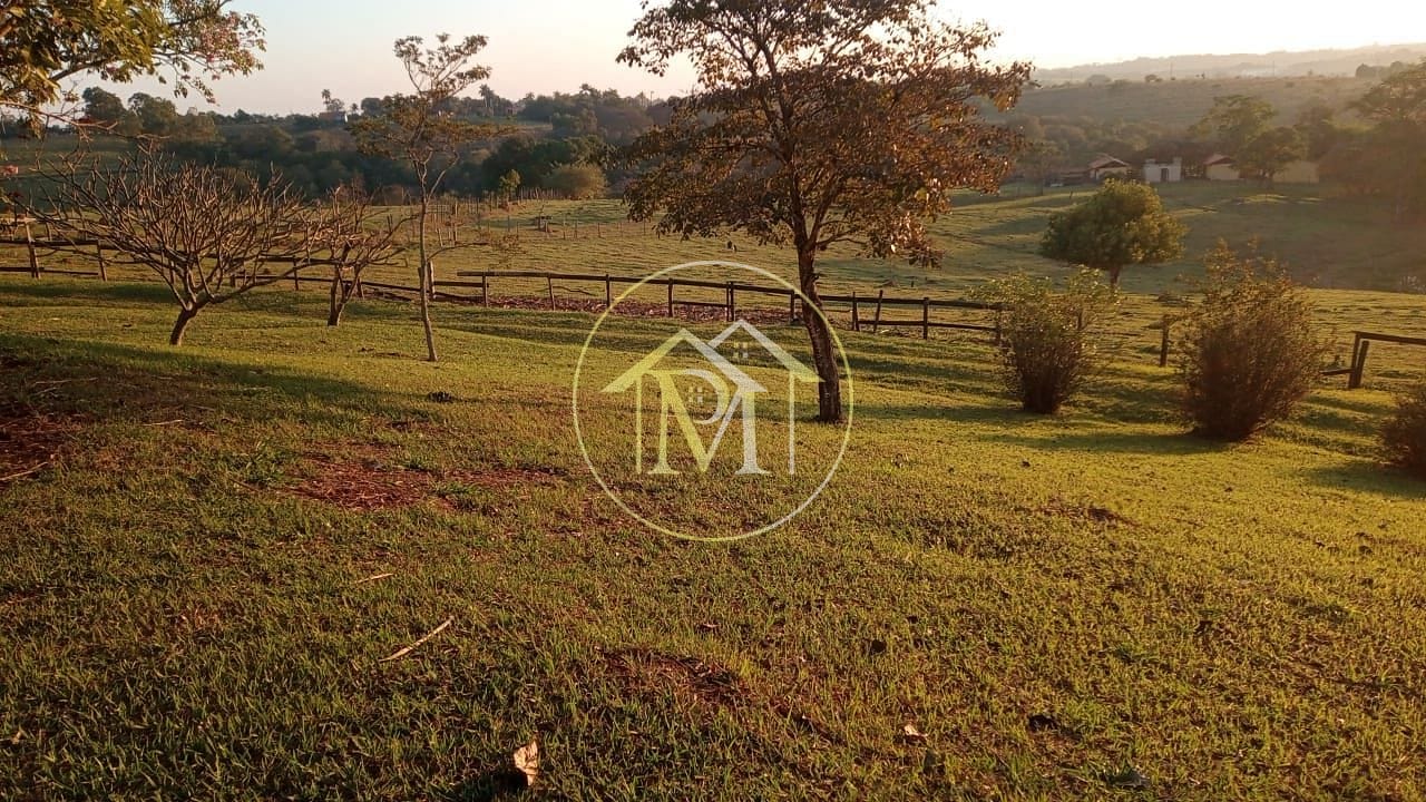 Fazenda à venda com 8 quartos, 10m² - Foto 36