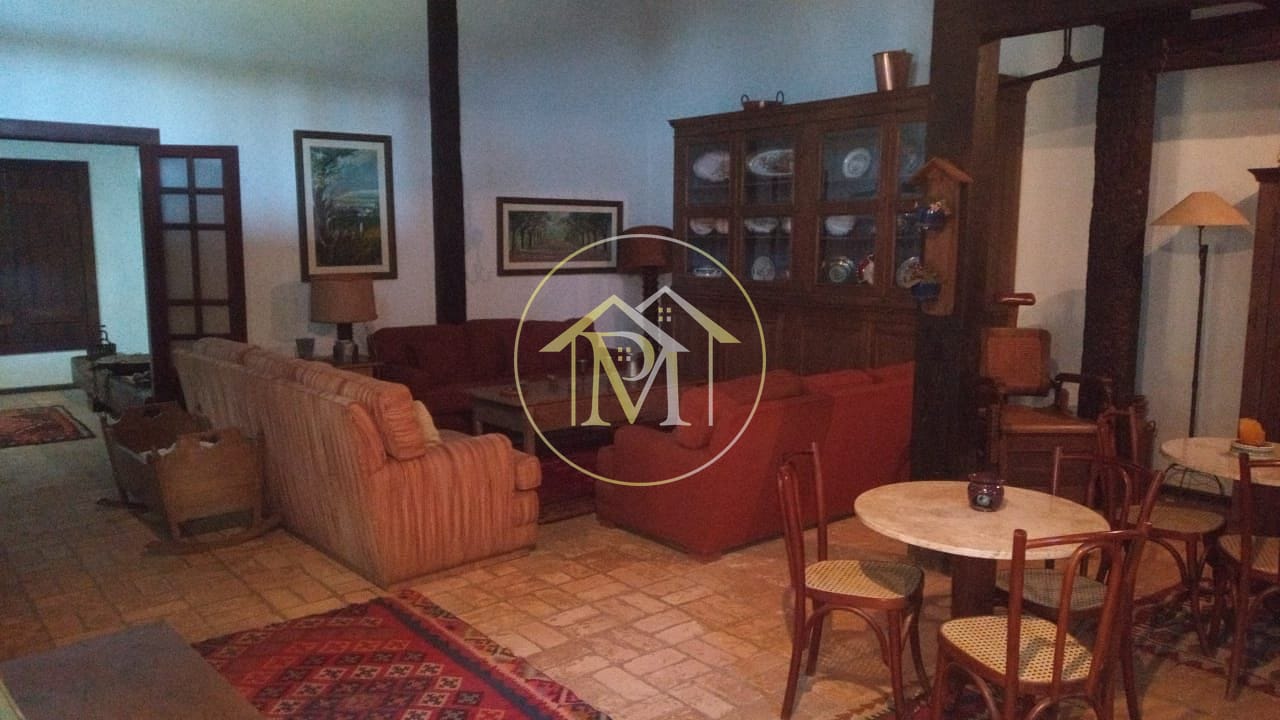 Fazenda à venda com 8 quartos, 10m² - Foto 9