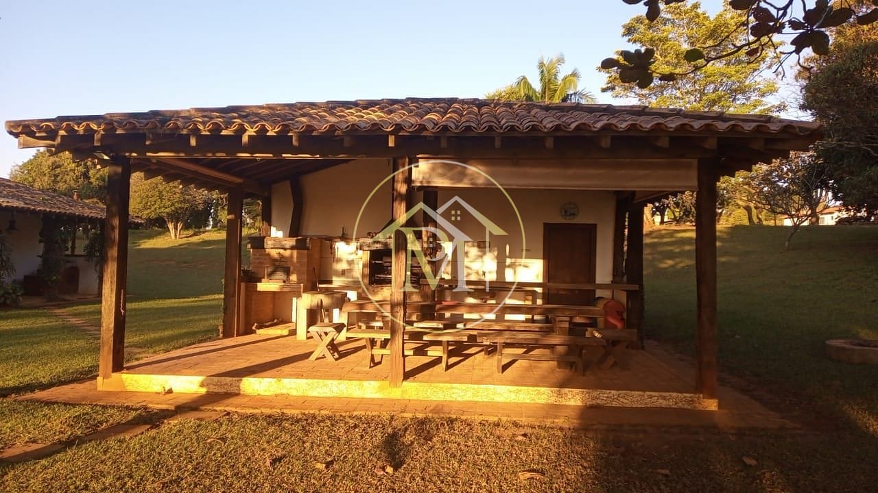Fazenda à venda com 8 quartos, 10m² - Foto 5