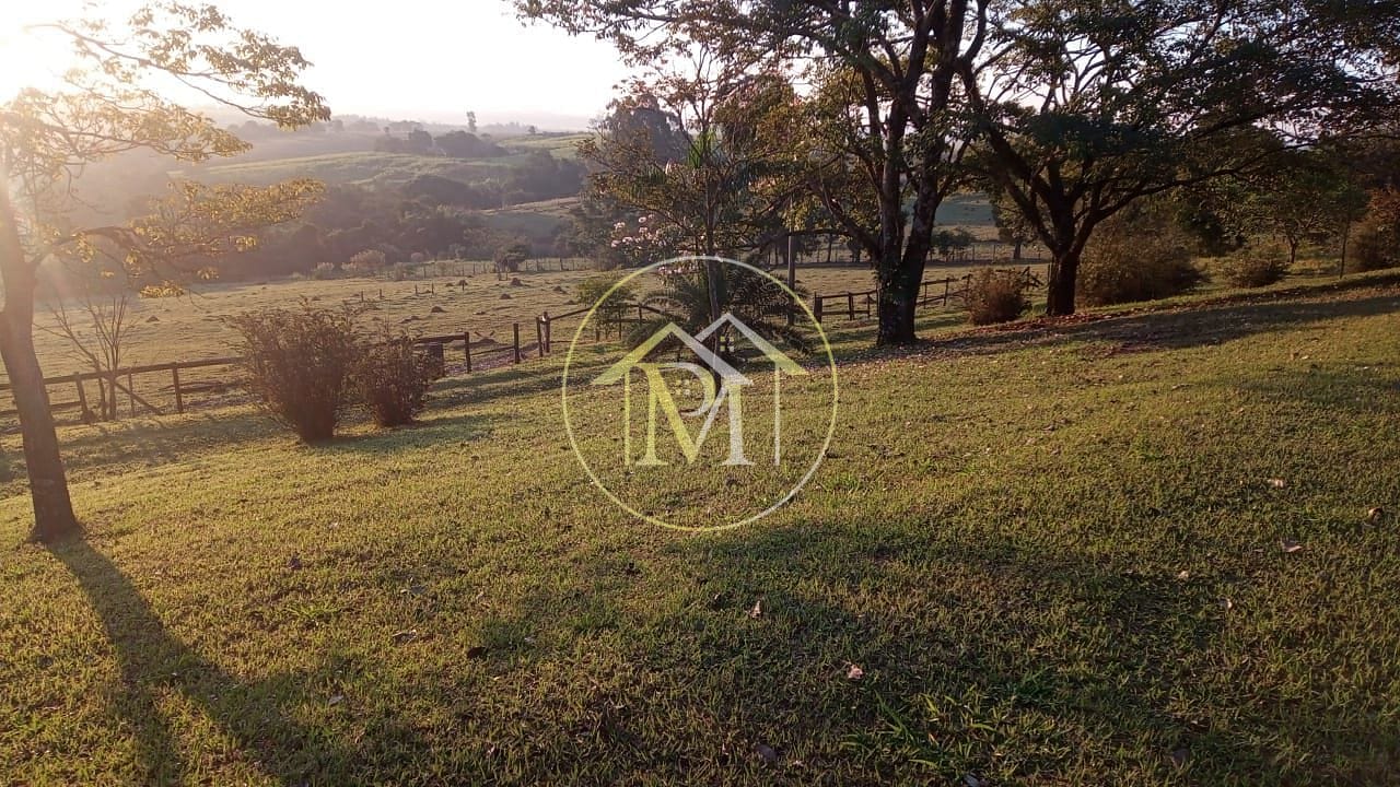 Fazenda à venda com 8 quartos, 10m² - Foto 37