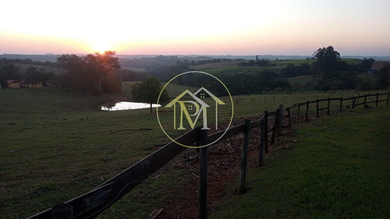 Fazenda à venda com 8 quartos, 10m² - Foto 42
