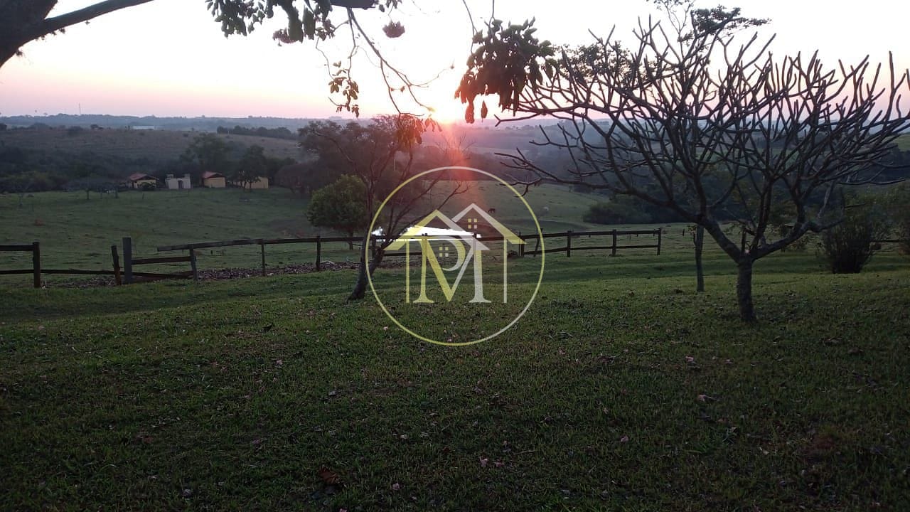 Fazenda à venda com 8 quartos, 10m² - Foto 41