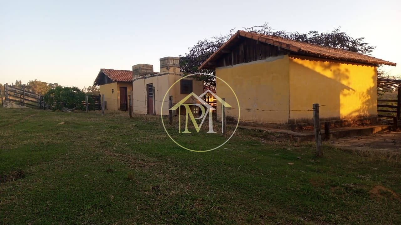 Fazenda à venda com 8 quartos, 10m² - Foto 48