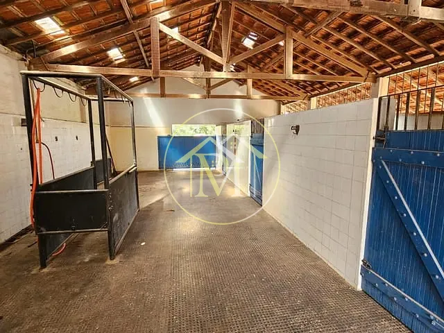 Haras com 242000m² 3 quartos e 4 banheiros, à venda, no bairro Vila Juca Menezes em Tatuí