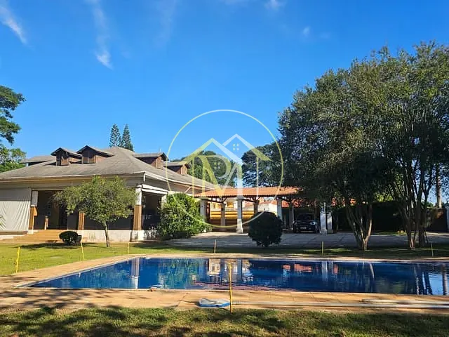 Haras com 133100m² 3 quartos e 4 banheiros, à venda, no bairro Parque Santa Rita de Cassia em Boituva