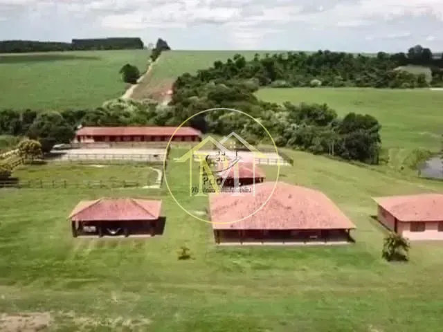 Sítio com 169400m² 1 quarto e 1 banheiro, à venda, no bairro Área Rural em Tietê