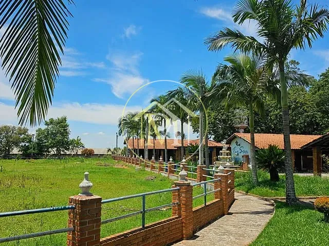 Haras com 242000m² 7 quartos e 2 banheiros, à venda, no bairro Jardim Santa Cruz em Iperó