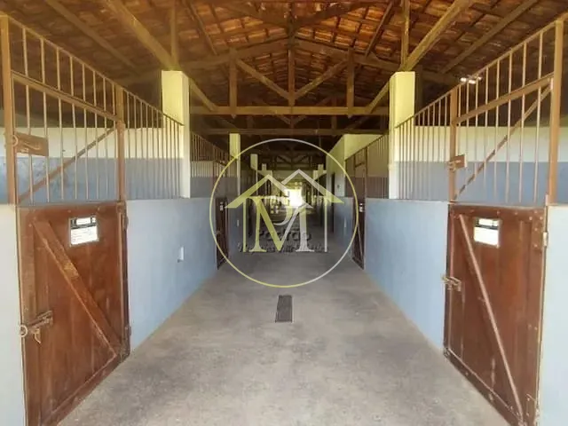 Haras com 484000m² 3 quartos e 4 banheiros, à venda, no bairro Centro em Sorocaba