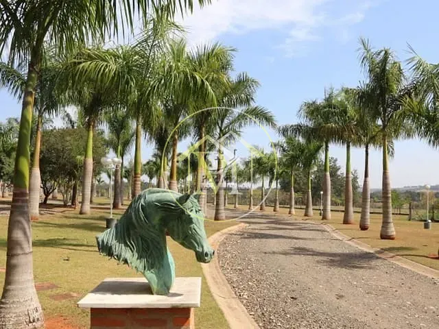 Haras com 2000m² 4 quartos e 7 banheiros, à venda, no bairro Vila Esperança em Tatuí