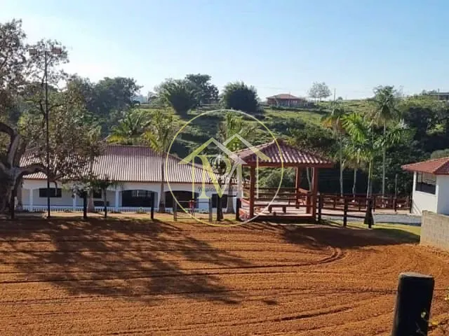 Haras com 60000m² 4 quartos e 5 banheiros, à venda, no bairro Centro em Pilar do Sul