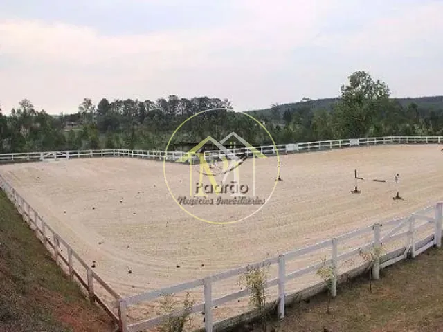 Haras com 5500m² 1 quarto e 1 banheiro, à venda, no bairro Jardim Santa Barbara em Salto de Pirapora