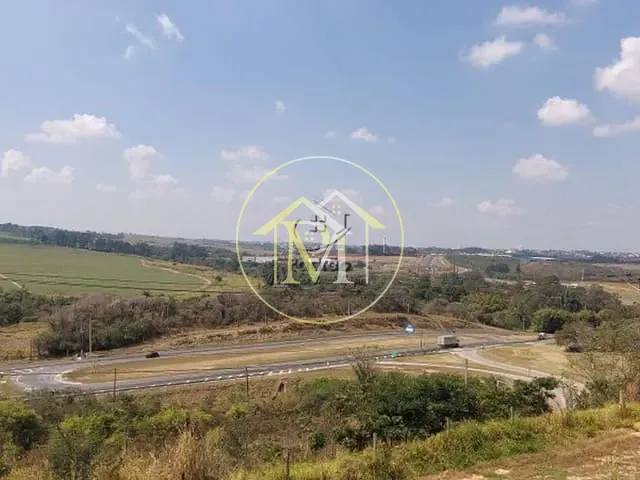 Haras com 48000m² 5 quartos e 6 banheiros, à venda, no bairro Centro em Porto Feliz
