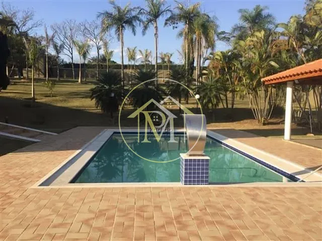Haras com 24200m² 4 quartos e 3 banheiros, à venda, no bairro Centro em Porto Feliz