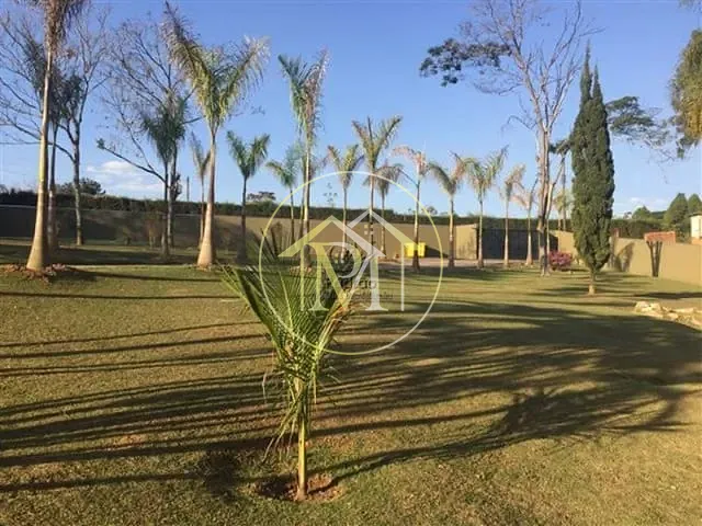 Haras com 24200m² 4 quartos e 3 banheiros, à venda, no bairro Centro em Porto Feliz