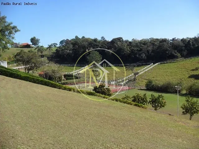 Haras com 8m², à venda, no bairro Centro em Porto Feliz