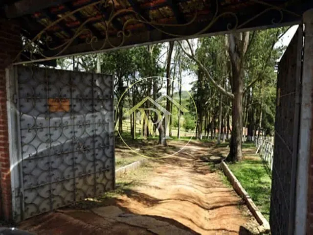 Haras com 7000000m² 4 quartos e 4 banheiros, à venda, no bairro Vila Sao Joao em Piedade