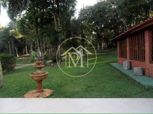 Haras com 121000m² 6 quartos e 4 banheiros, à venda, no bairro Piedade em Piedade