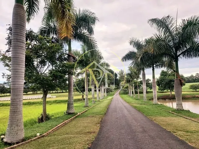 Haras com 3025000m² 1 quarto e 1 banheiro, à venda, no bairro Quadra em Tatuí