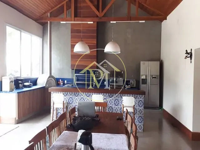 Haras com 726000m² 4 quartos e 9 banheiros, à venda, no bairro Porangaba em Porangaba