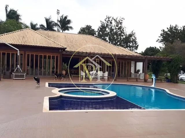 Haras com 363000m² 30 quartos e 36 banheiros, à venda, no bairro Centro em Tatuí