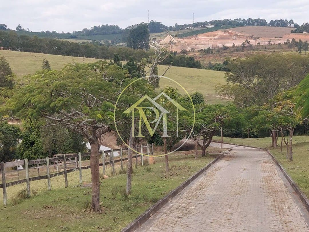 Fazenda à venda com 6 quartos, 2500m² - Foto 18