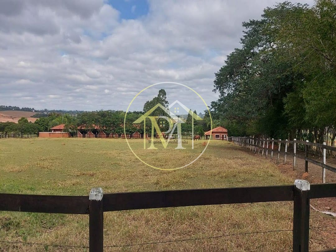 Fazenda à venda com 6 quartos, 2500m² - Foto 4