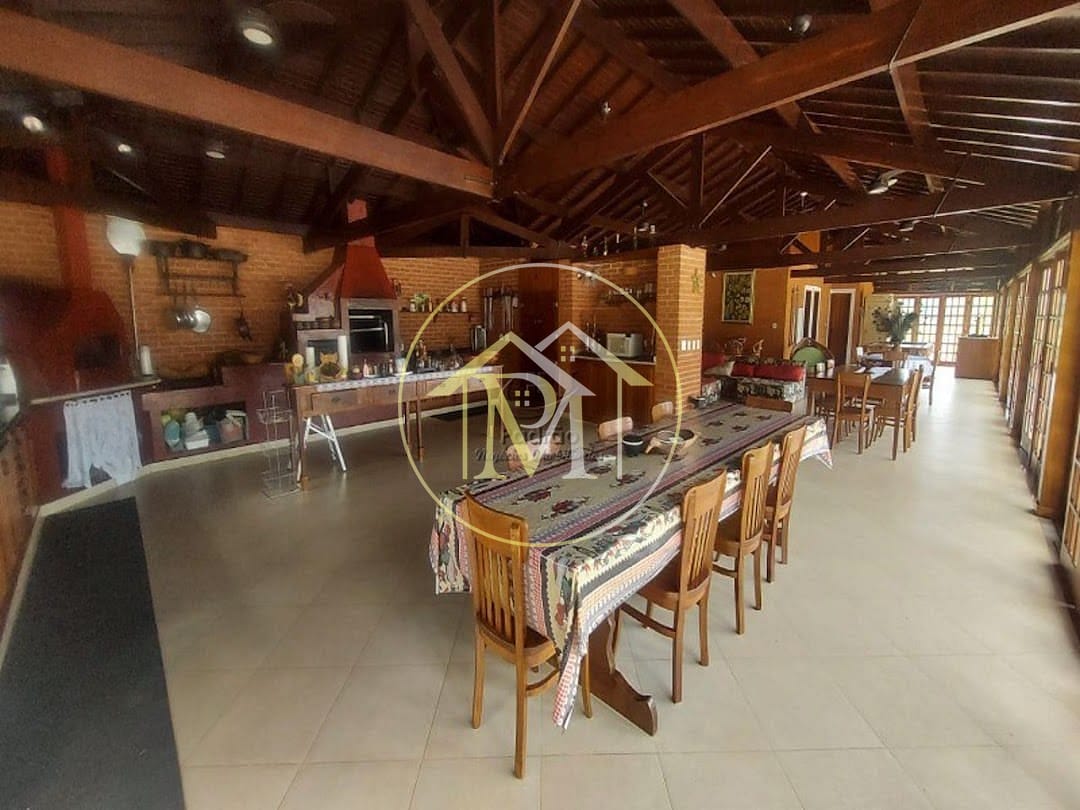 Fazenda à venda com 6 quartos, 2500m² - Foto 32
