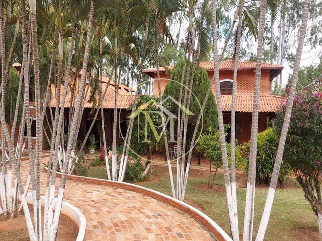 Fazenda à venda com 6 quartos, 2500m² - Foto 34